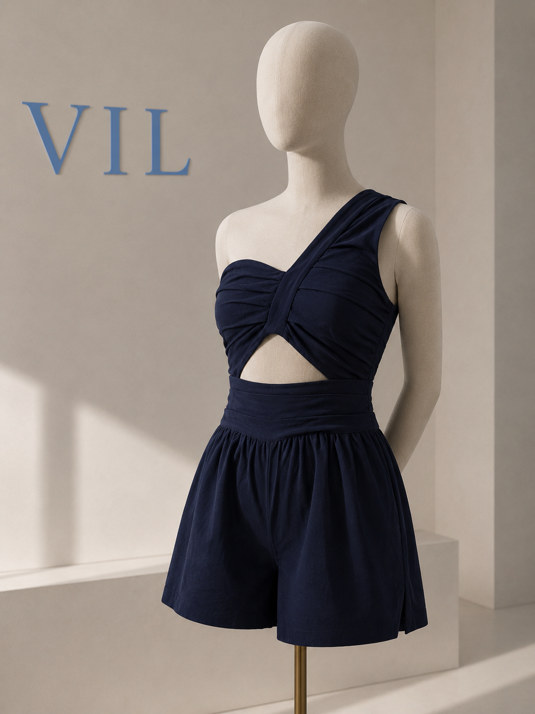 Blue — روی مانکن