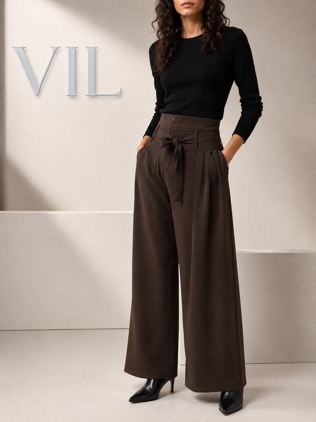 Soha Pants — روی مدل